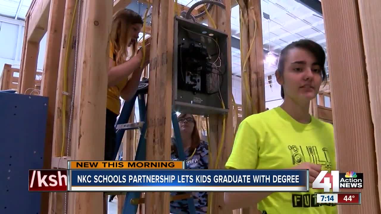 Construction education partnership gives students a diploma and a degree