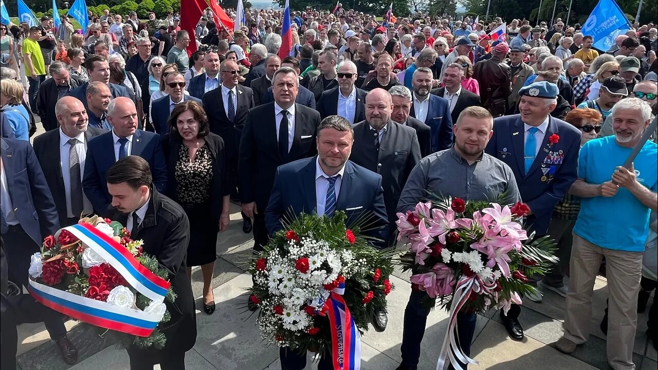 Čaputová dnes zneúctila Slavín.