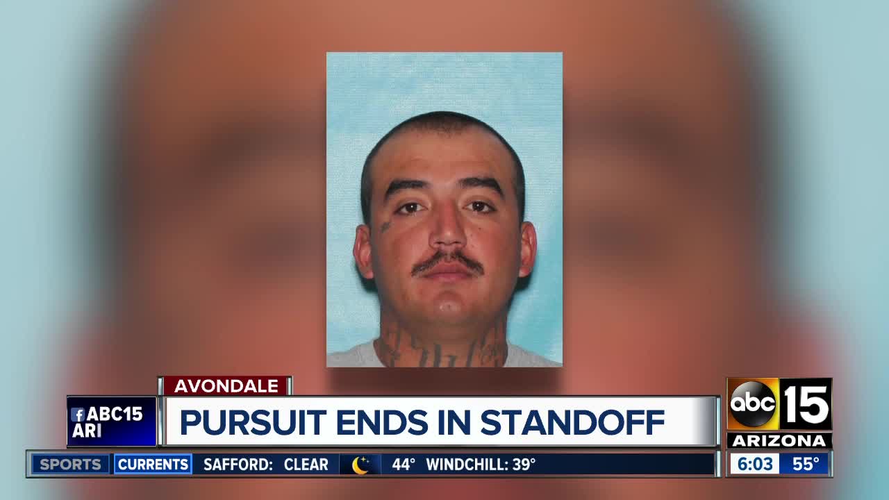 Suspect escapes police barricade in Avondale