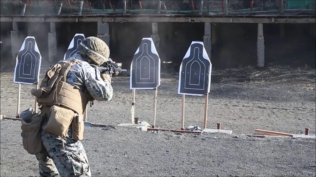 Marines with 31st MEU Conduct Small Arm Training