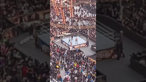 Omos Tosses Brock lesnar #wrestlemania #wrestling #wwe #trendingshorts #trending #entertainment #wwe