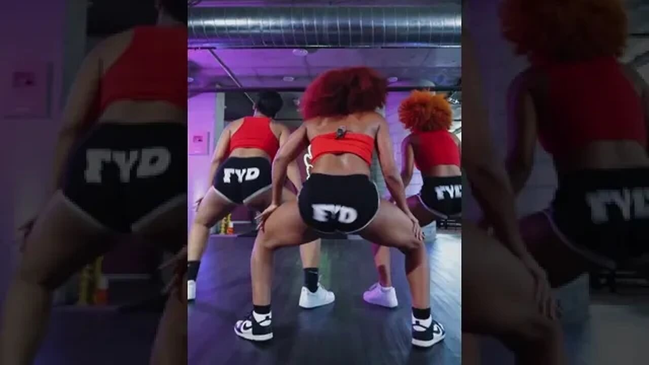 I found Ms. New Booty!!!!😻