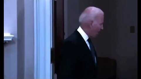 JOE BIDEN LEFT TROOPS BEHIND IN AFGHANISTAN TO DIE!!!!