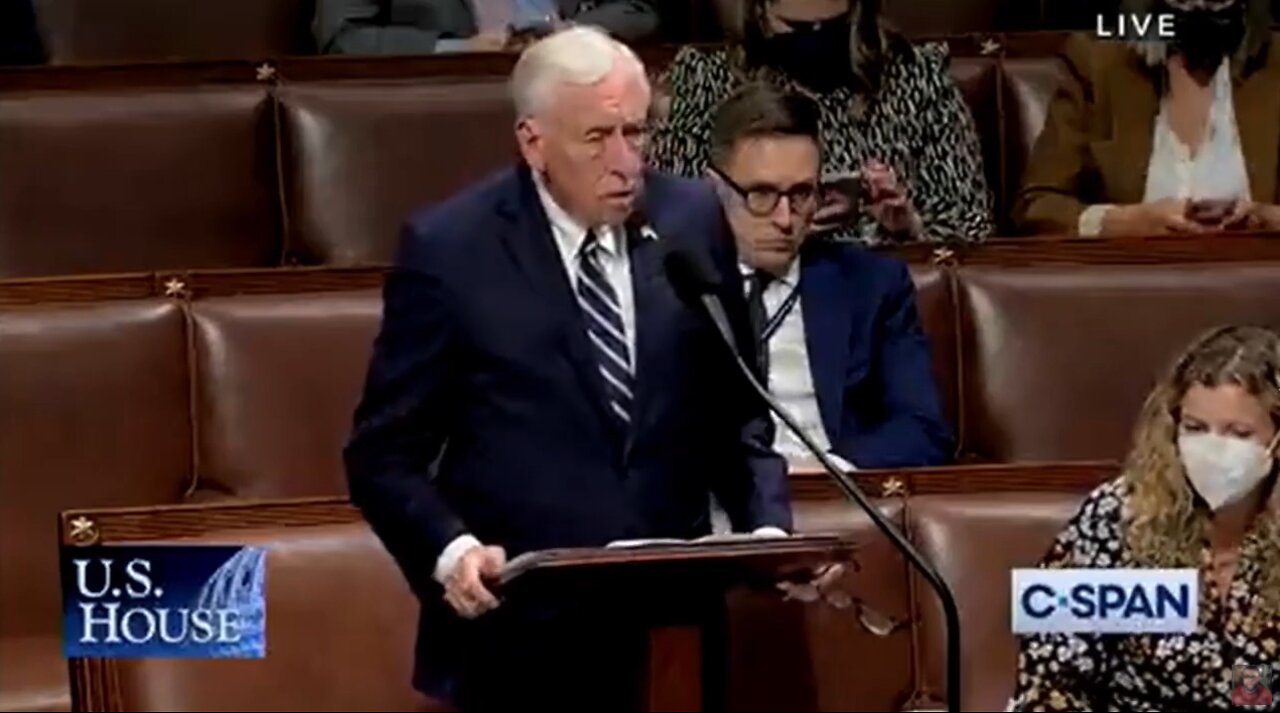 Democrat Steny Hoyer Announces War on Russia