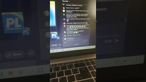 canal oficial do pl na cobertura da chegada do Presidente da República Jair Bolsonaro
