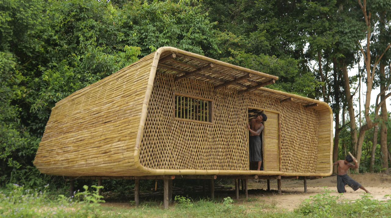 Building Craft Bamboo Villa With Private Underground Living Room