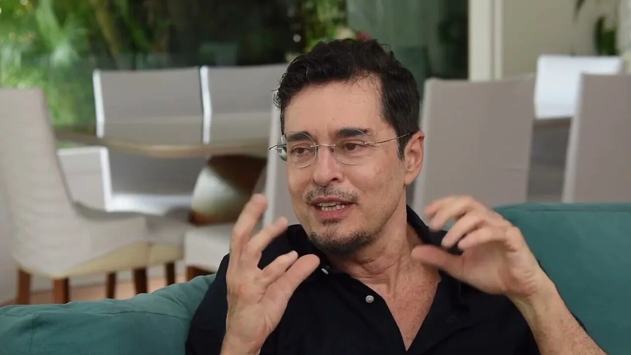 "A GLOBOPLAY FOI MUITO ESPERTA!" - Cortes do Na Lata com TIAGO SANTIAGO