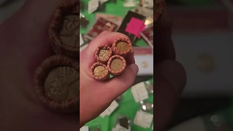 What's inside a Penny Roll? #money