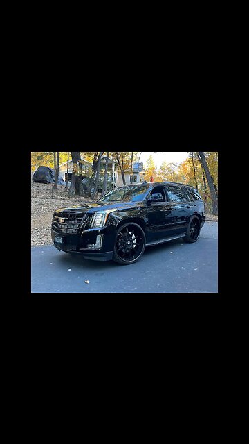 that upfront midbass slap 👋 👋🔊 | B2 audio 3-ways (2 sets per side) 6 12" subs in the back