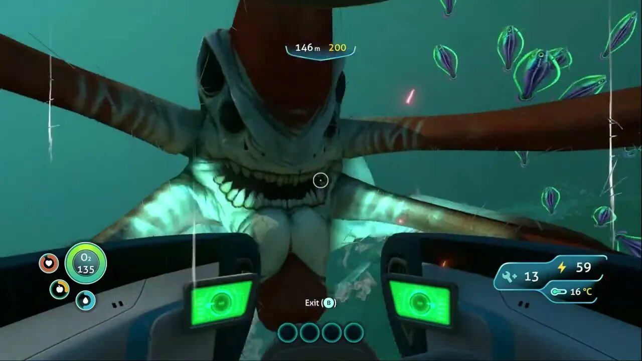 My Friend Sees the Reaper Leviathan for the First Time!