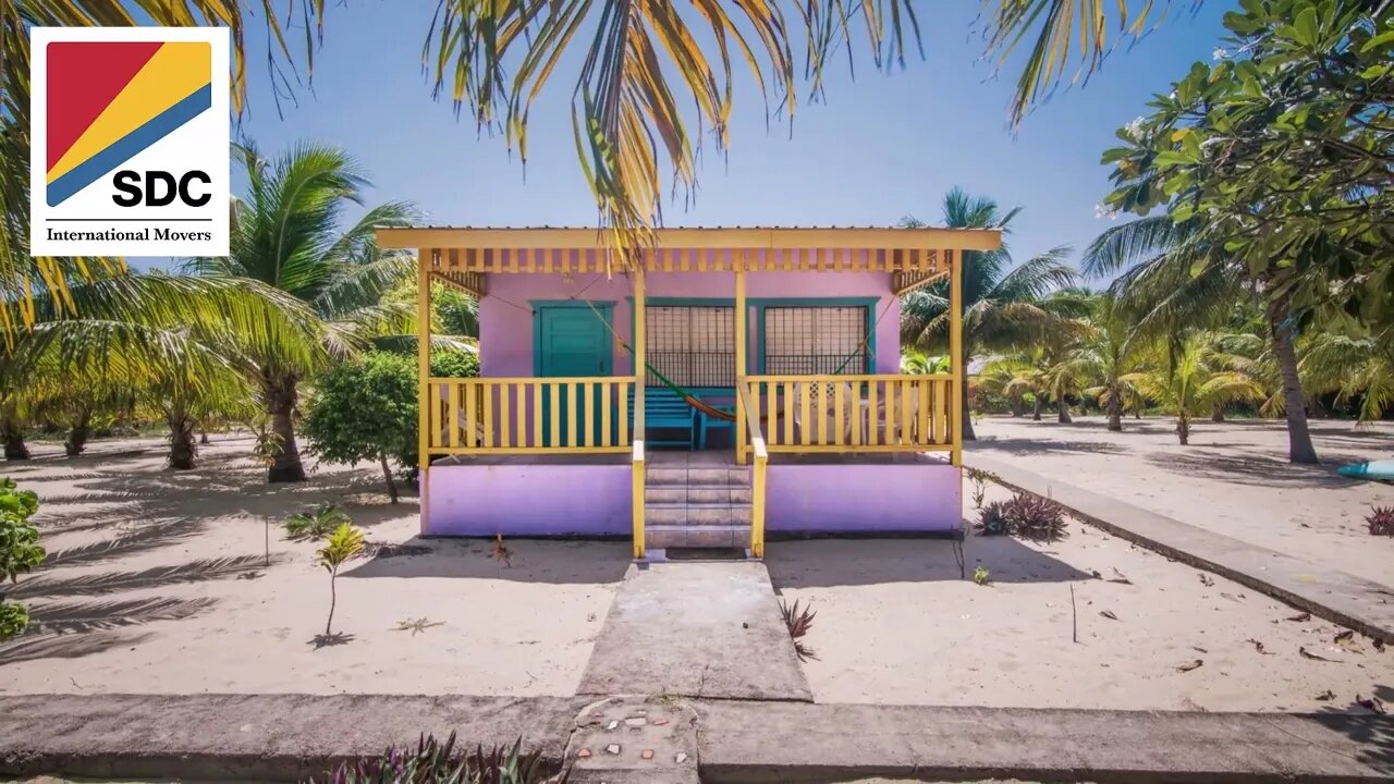 Comparing Living Expenses in Central America and the USA