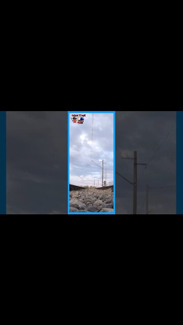 🔴Trem Bala Grande de Ferro Gigante Veloz de Carga Buzinando | #shorts