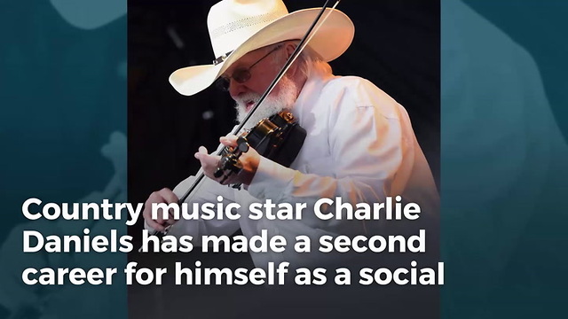 Charlie Daniels Just Offered A Prayer For America That Every Single One Of Us Needs To Pray