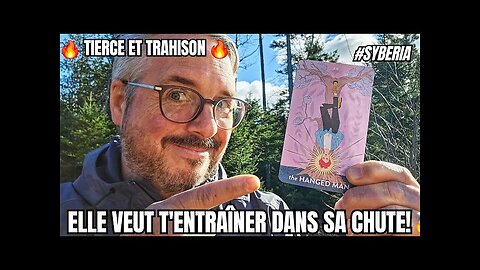 🔥 #TRIANGULAIRE 🔥 ELLE VEUT T'ENTRAÎNER DANS SA CHUTE!!