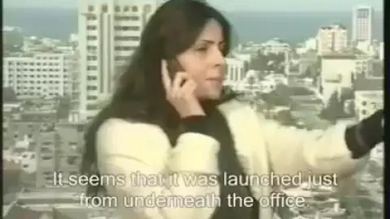 Gaza 2014 - Hamas fires missile from under journalist office building