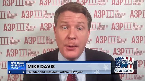 Steve Bannon-Mike Davis: "The President ABSOLUTELY Runs The Executive Branch"