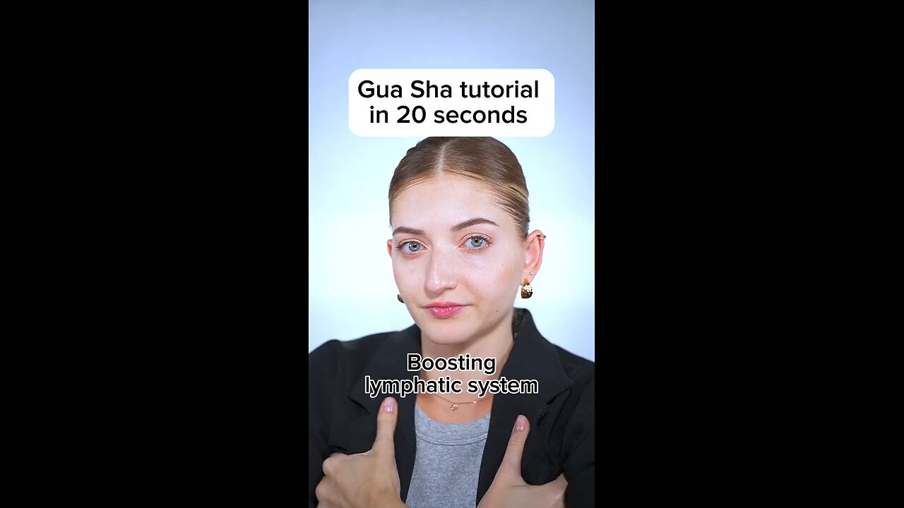 Quick Gua Sha tutorial #guashatutorial #guasharoutine #guashamasage #guashatool #guashafacial