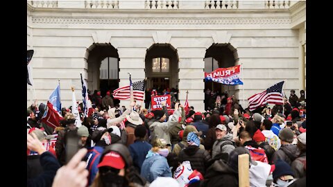 EP 2662-6PM VIDEO RELEASED OF JAN 6TH PROTESTORS SHOWS ANYTHING BUT "INSURRECTION". DC COPS ASSISTED