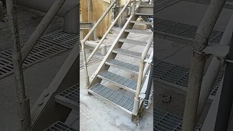 Playing Hide N' Seek for 3 Grand A Week!