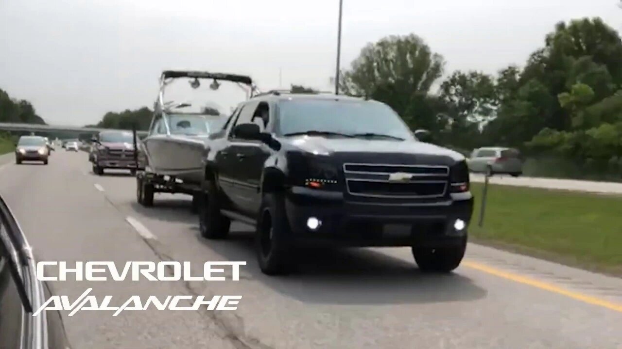 2007 Avalanche hauling a 2008 MasterCraft X14