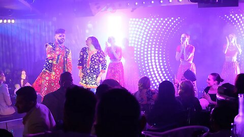 Bollywood Queen Show - An Immersive Musical Experience. Bolly Flex Dancers