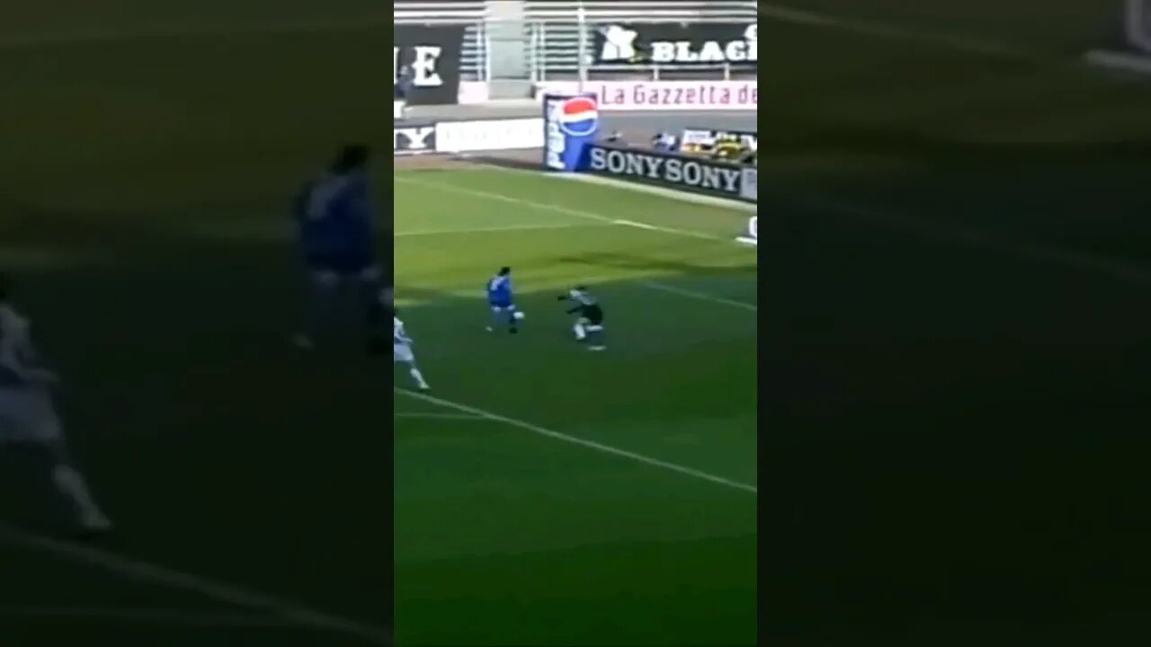 Roberto Baggio Goal vs Juventus Assist Pirlo #robertobaggio #Goal #juventus