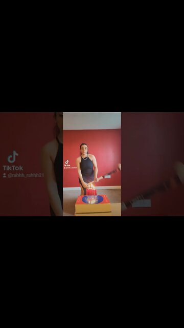 HOW TO BLOW OUT CANDLES #SHORTS