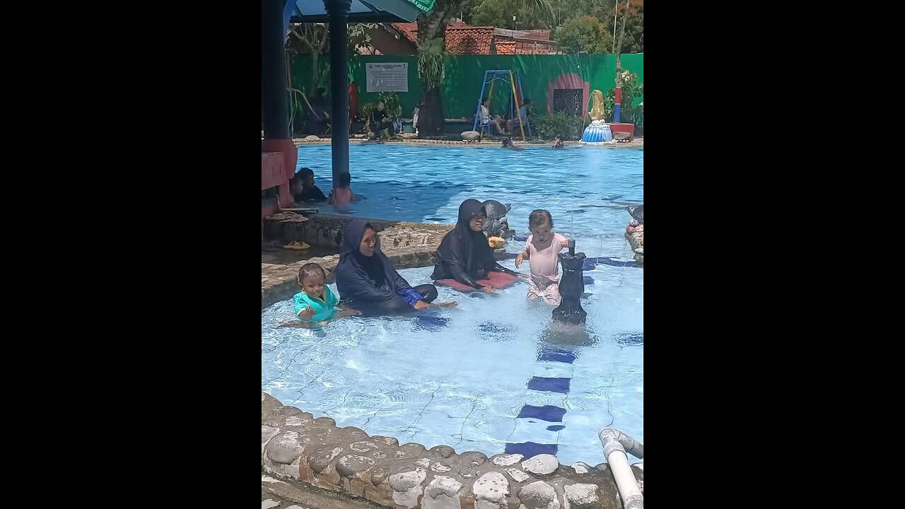 HOLIDAY AT GADING PARADISE