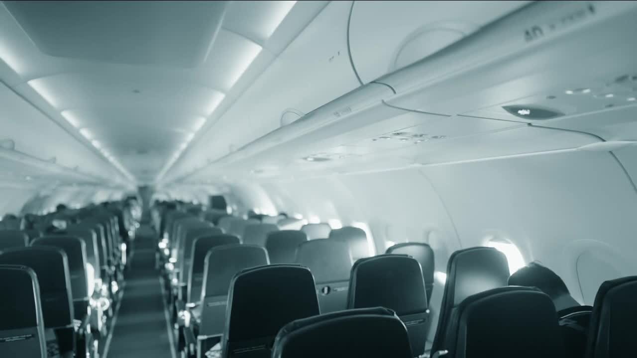 Man suffers overdose on flight. Should the FAA require Narcan on airplanes?