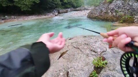 Fly Fishing in Slovenia | Koritnica | Wading Koritnica-11