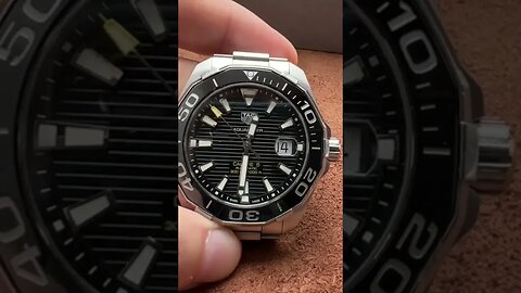 Weird cyclops on Tag Heuer Aquaracer