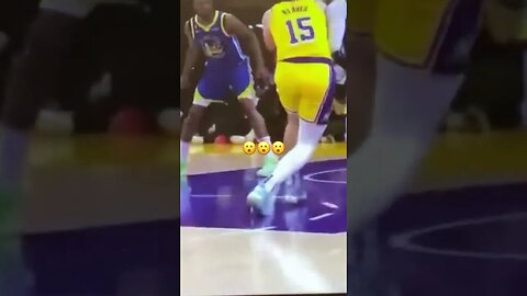 "Mind-Blowing Austin Reaves Crossover Leaves Steph Curry in Awe!" #lakers #austinreaves #shorts