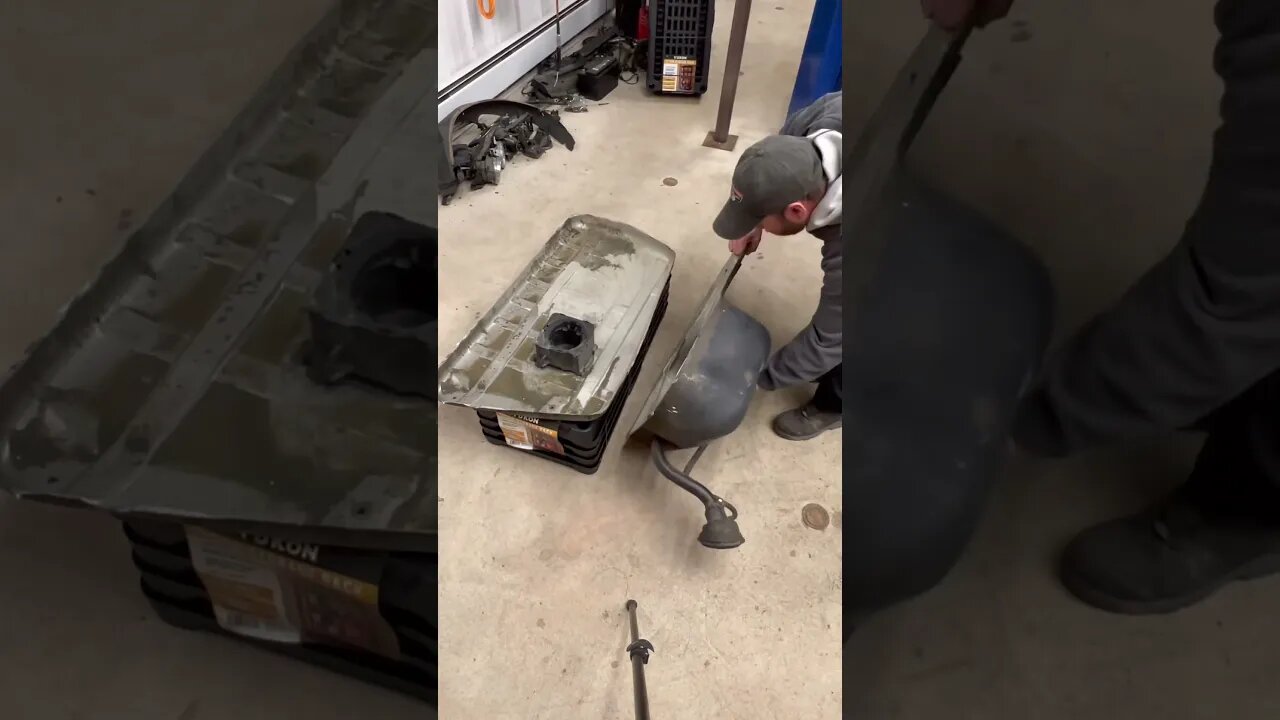 BMW E34 M5 Fuel Tank Welding #shorts #bmw #bmwm5 #restoration #cars #automotive #diy #repair