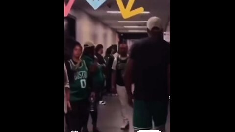 Ella Mai & Jayson Tatum are dating