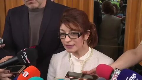 Дончев Правителството на моменти изглежда като комитет за трудоустрояване