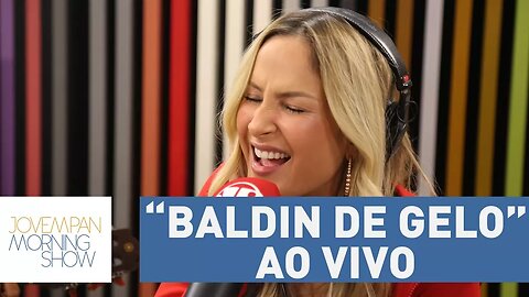 Claudia Leitte canta "Baldin de Gelo" ao vivo no Morning!