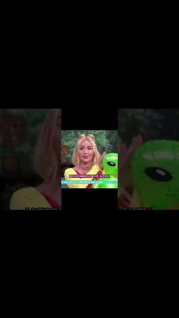 White Women Are LOSING IT 👽