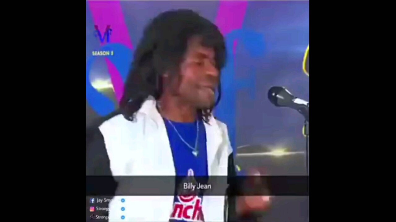 Funny video must watch man singing Michael Jackson Billie Jean watch to see what happen
