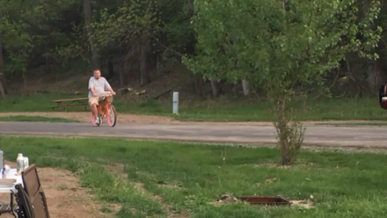 Big guy on a little bike