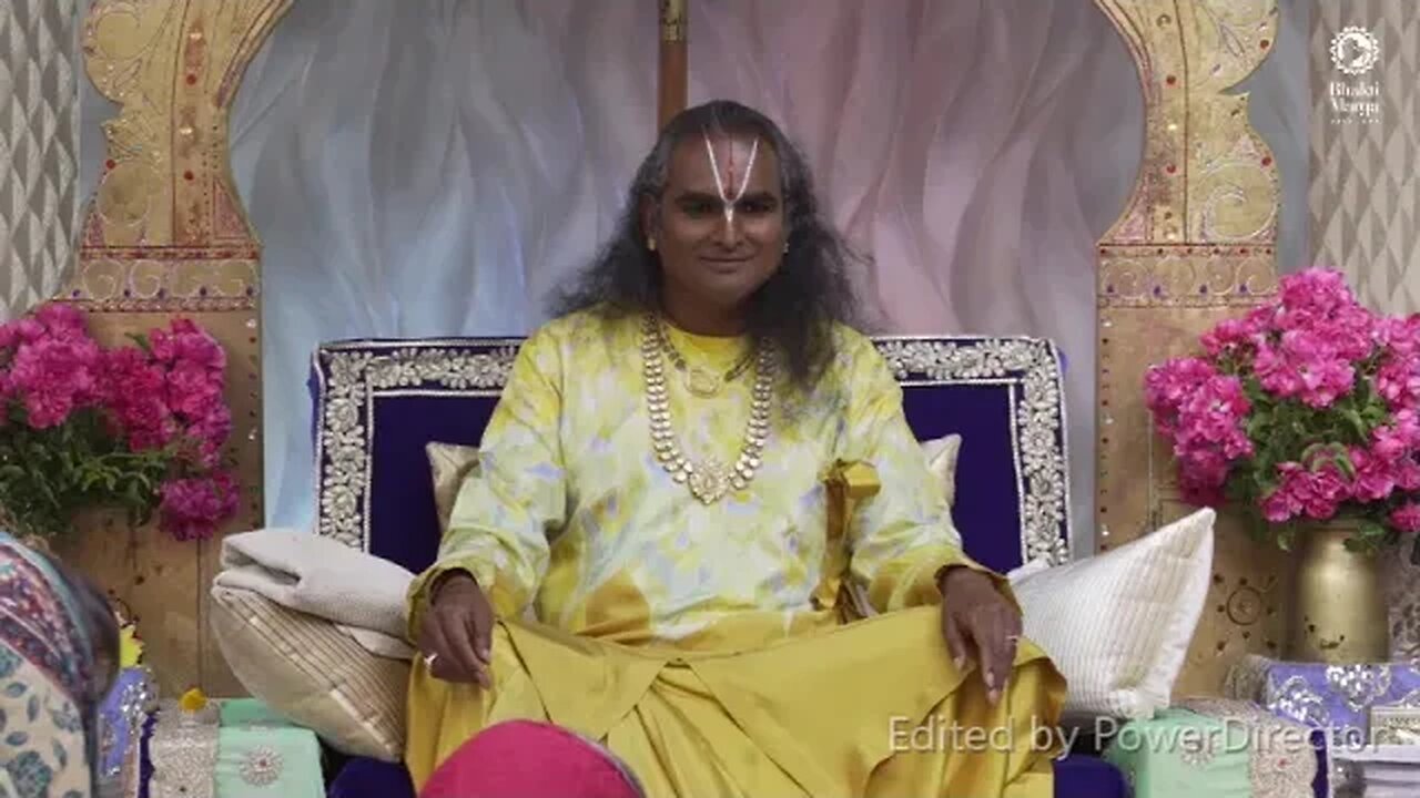 Início do Darshan de Paramahamsa Vishwananda a 11 de Julho 2022, durante o Just Love Festival, SPN