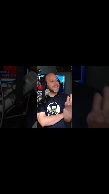 Wiggins does WHAT in the bath?!