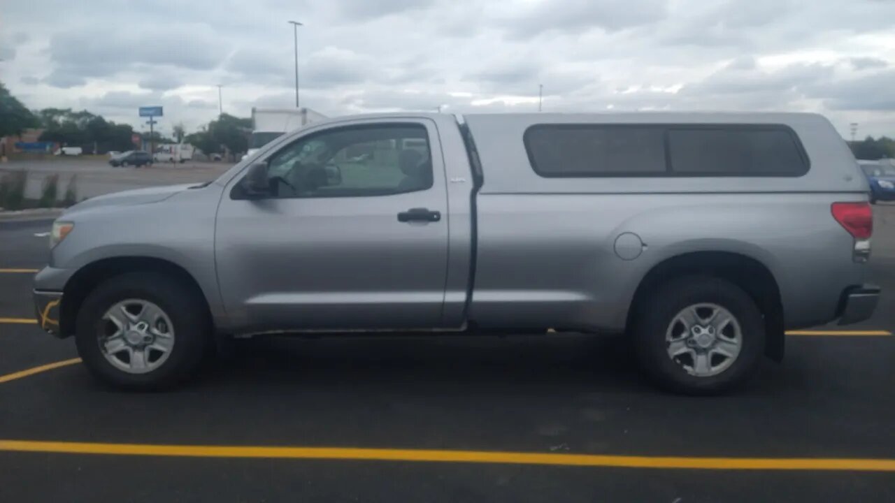 2008 Toyota Tundra 8ft bed Camper Top For Sale $12,000 South Chicago Suburbs
