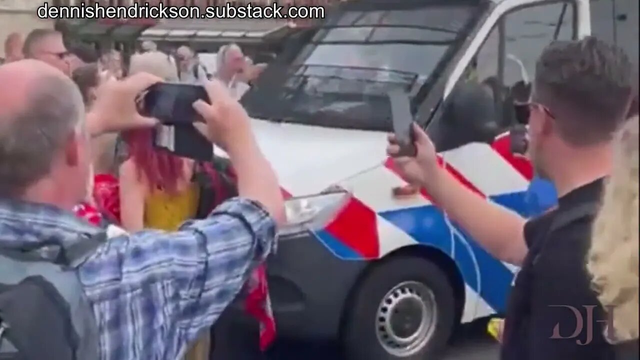 Dutch Police Provocateurs Caught Again.