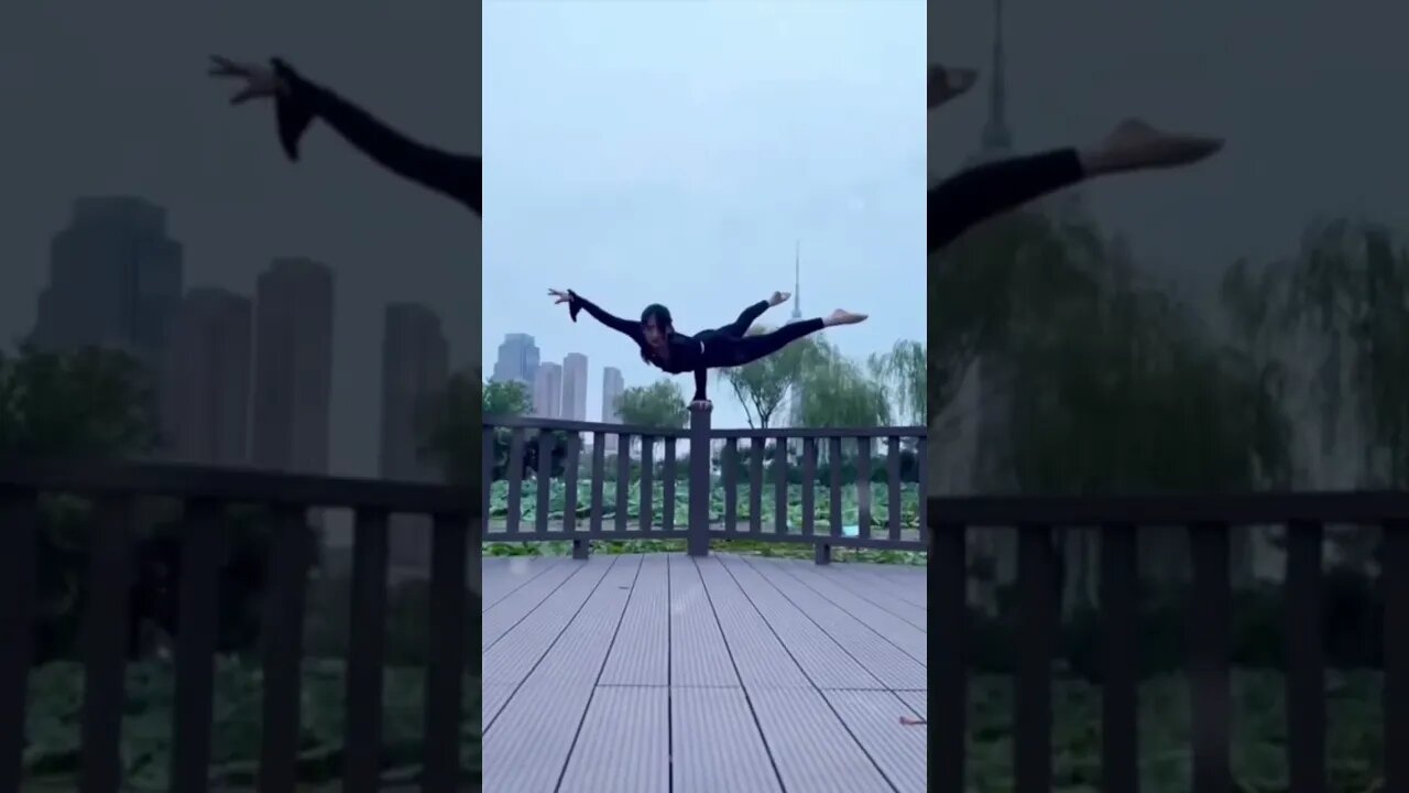 Chinese Girl Has More Than One Move