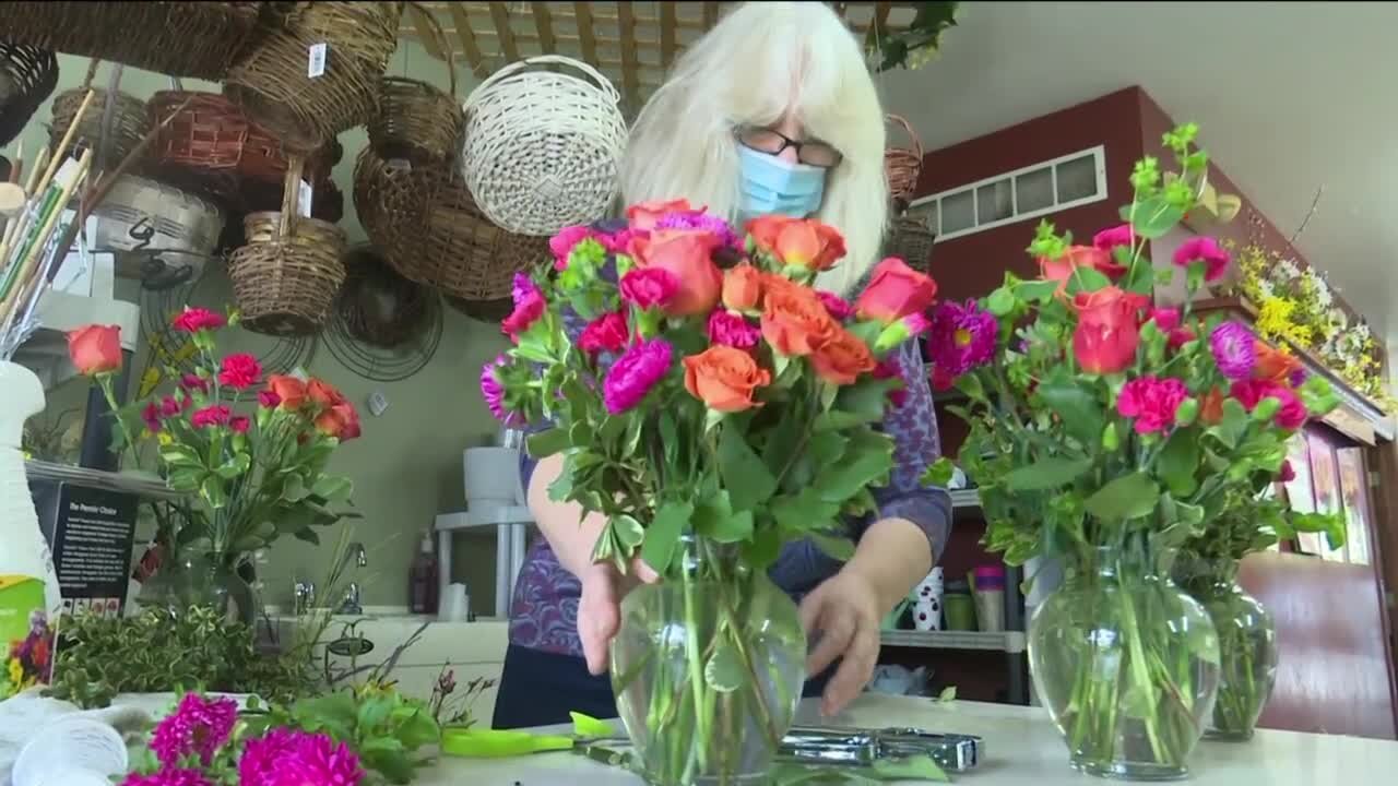 De Pere businesses prepare for a 'busy' Mother's Day