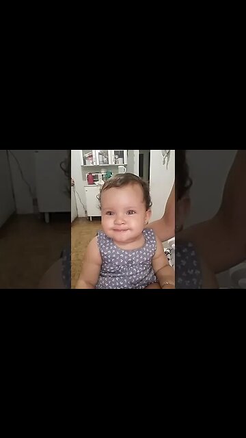 O QUE É ISSO NA MINHA FRENTE ? #memes #viral #fyp #infantil #shorts