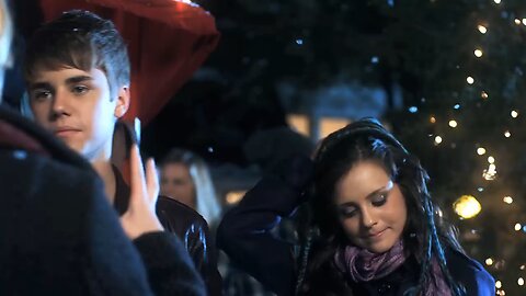 Justin Bieber - Mistletoe (Official Music Video)