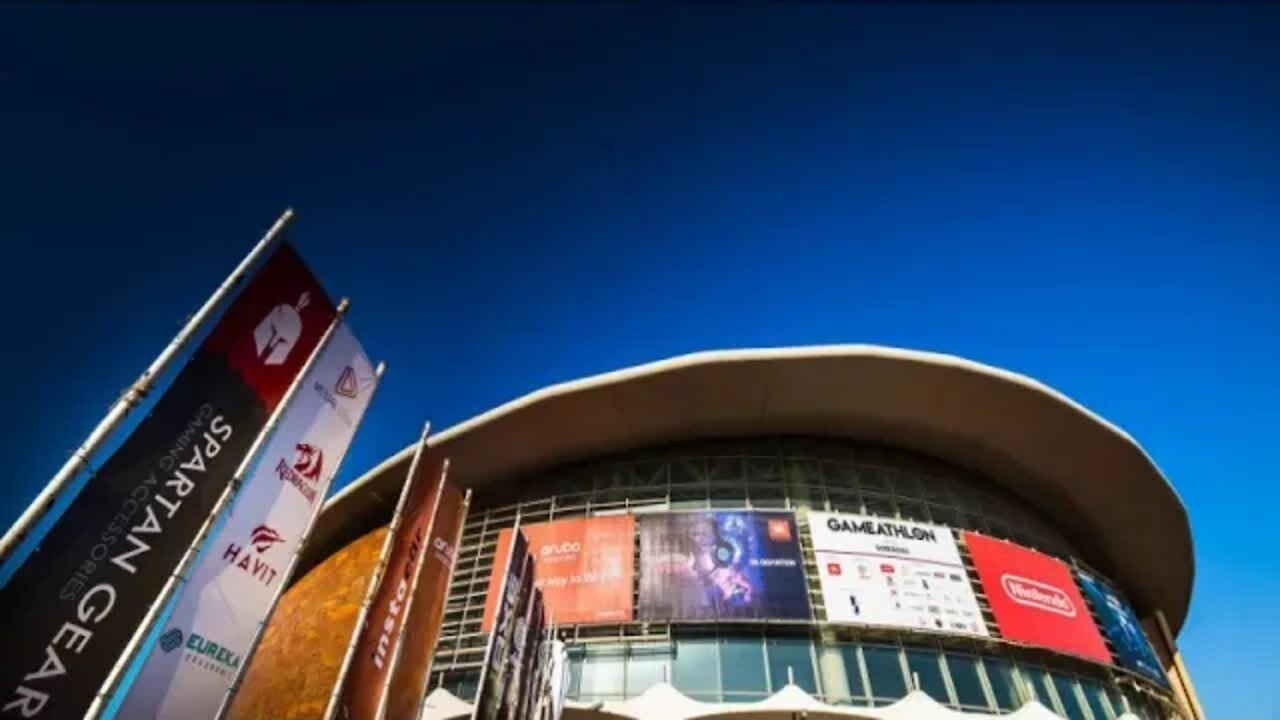 Μουσικές επιλογές από τον "Party FM 104 παλιό ΑΦΜ"