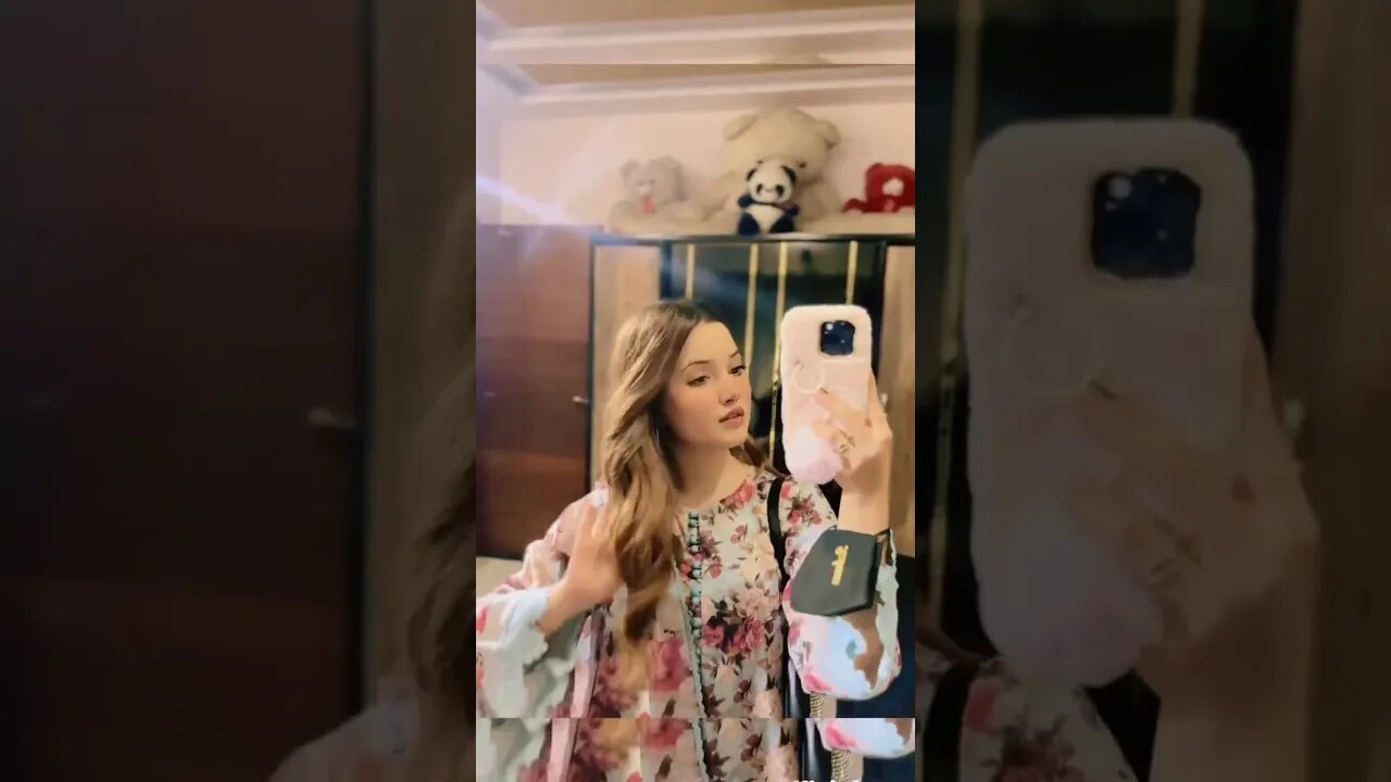 Udh di firan๐งโโ๐ #rabeecakhan #tiktok #ytshorts #viral #trending #moments