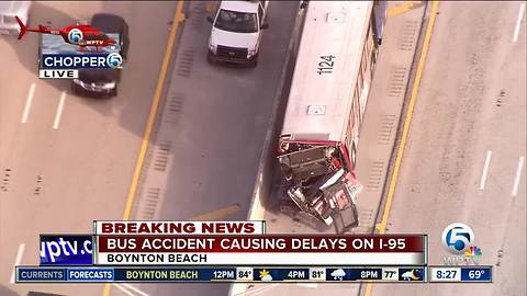 Bus crash creates major delays on I-95